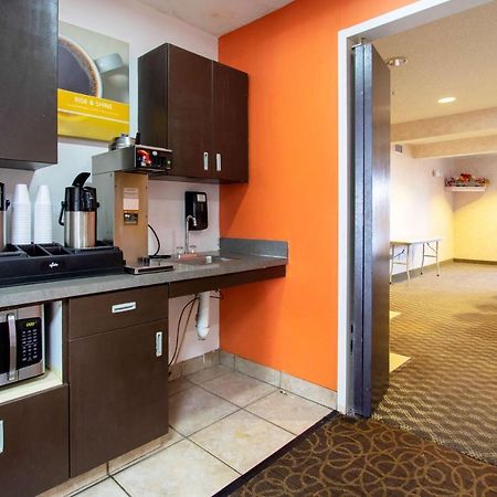 Motel 6-El Paso, Tx - Southeast Екстериор снимка