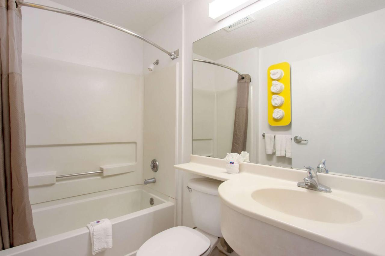 Motel 6-El Paso, Tx - Southeast Екстериор снимка