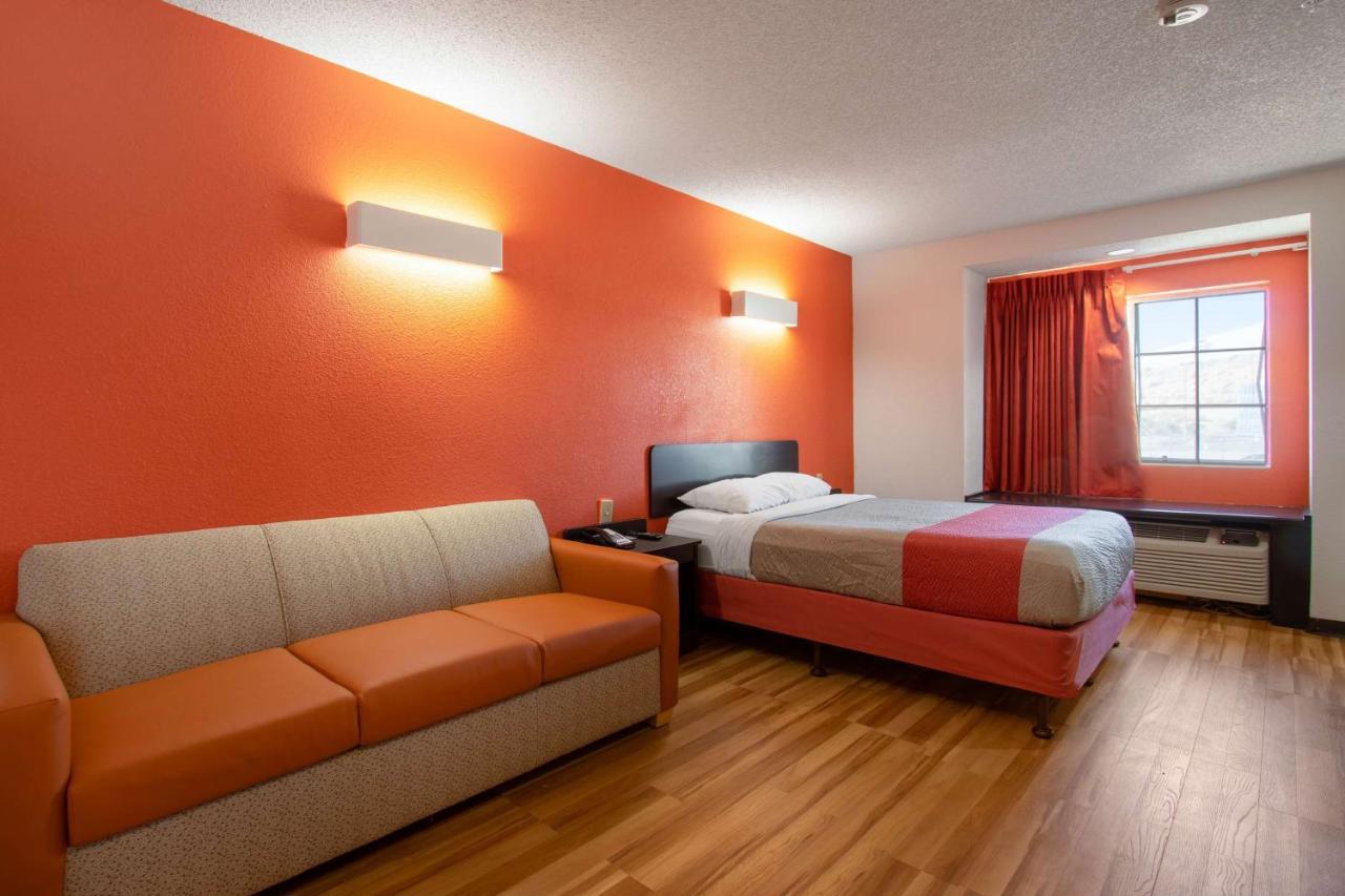 Motel 6-El Paso, Tx - Southeast Екстериор снимка